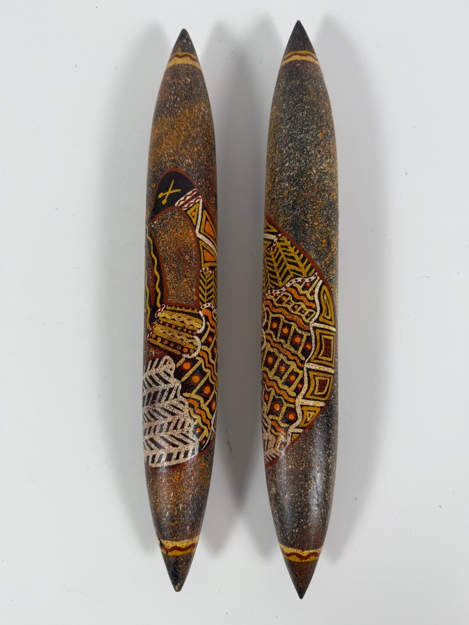 Pair of Vintage Australian Aboriginal Hand-painted Clap Sticks Percussion Instruments Used in Aboriginal Ceremonies 13L [Photo 2]