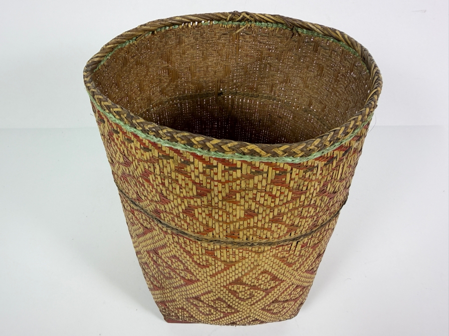 Traditional Dayak Wedding Dowry Basket from Borneo 9.5H [Photo 3]