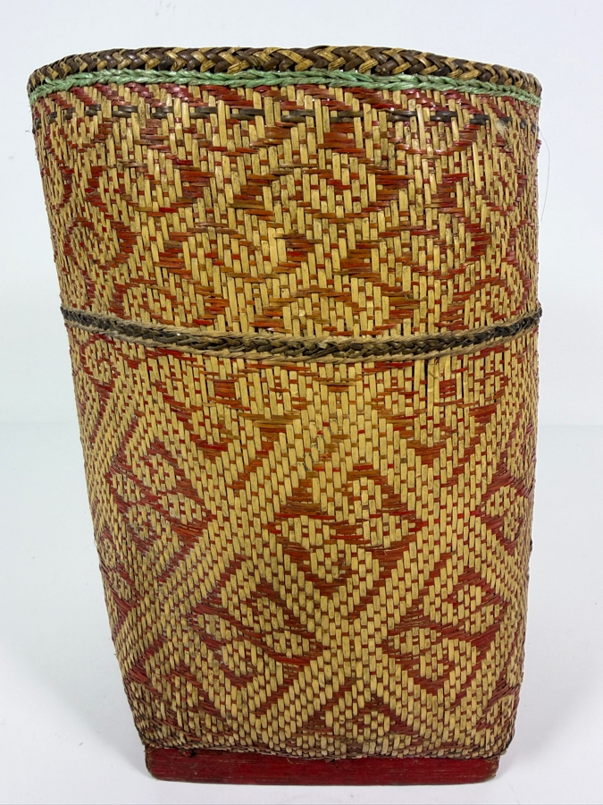 Traditional Dayak Wedding Dowry Basket from Borneo 9.5H [Photo 2]