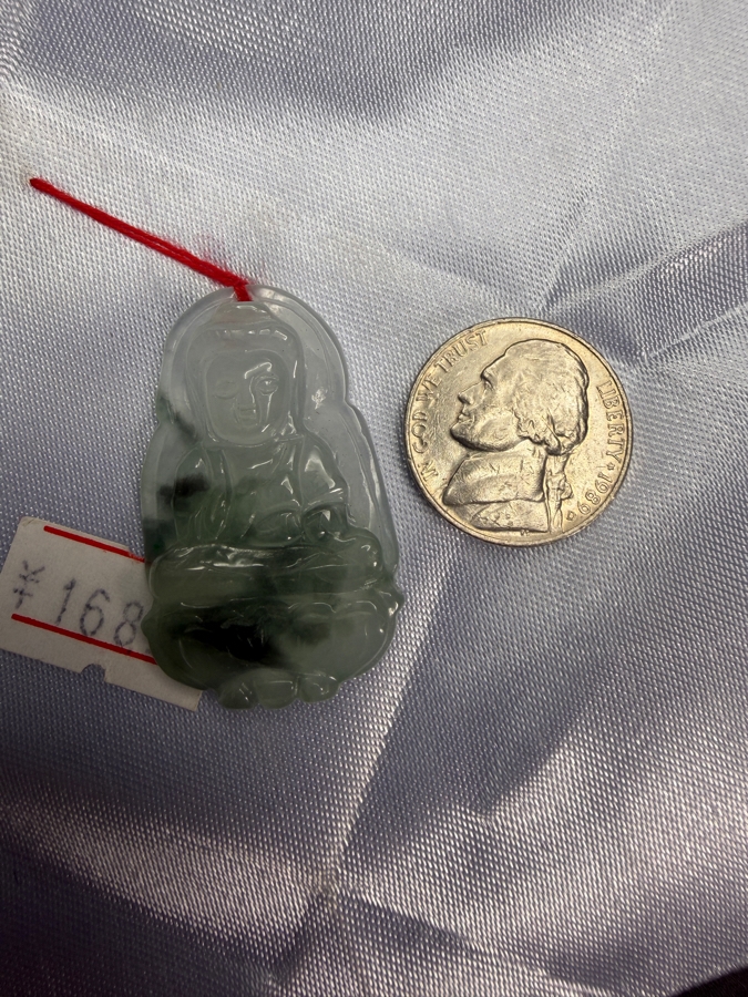 Chinese Jadeite Carved Guanyin Bodhisattva Pendant [Photo 4]