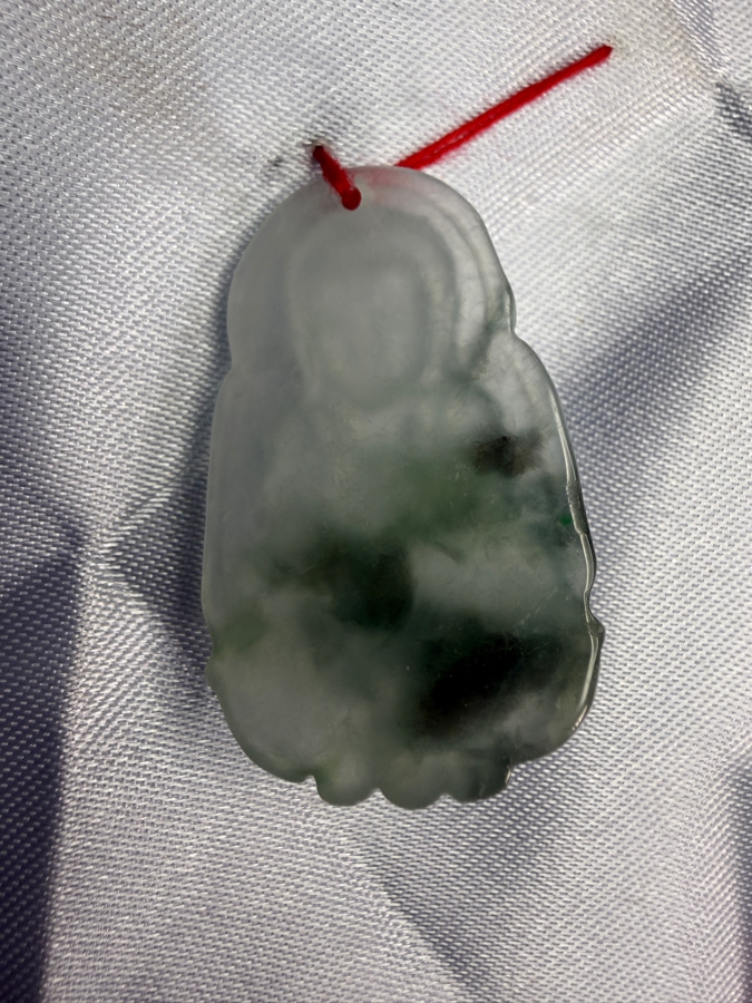 Chinese Jadeite Carved Guanyin Bodhisattva Pendant [Photo 3]