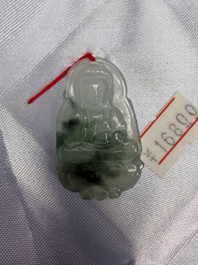 Chinese Jadeite Carved Guanyin Bodhisattva Pendant [Photo 2]