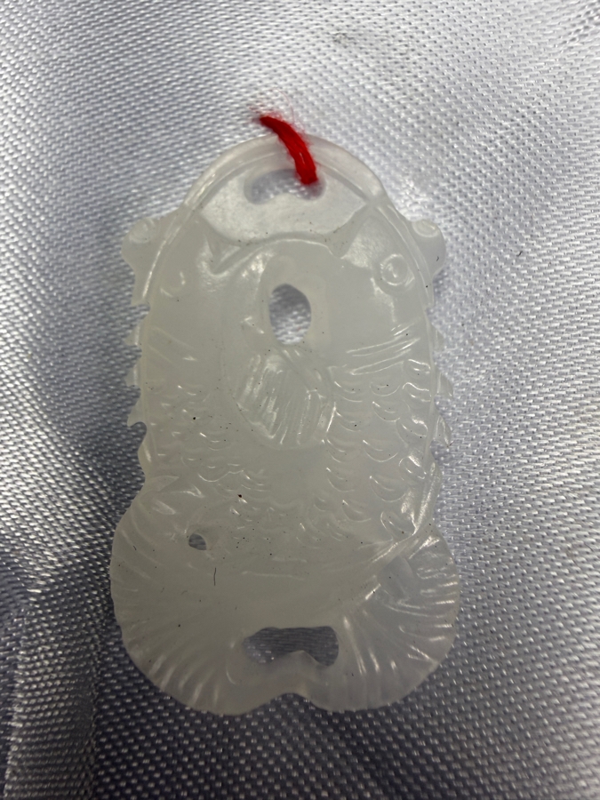 Chinese Jadeite Carved Double Carp Fish Auspicious Pendant [Photo 2]