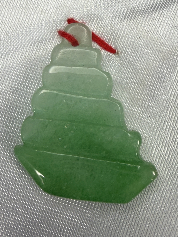 Chinese Jadeite Carved Multi Tier Pagoda Blessing Pendant [Photo 5]
