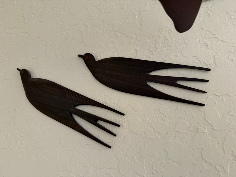Vintage Mid-Century Modern Hanging Teak Wood Kinetic Seagull Mobile Accompanied By Four Carved Stylized Bird Swallow Silhouette Wall Plaques [Photo 6]