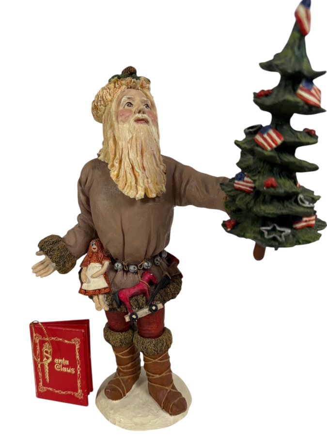 Vintage 1983 Pioneer Santa Claus Limited Edition of 10,000 Figurine from the Duncan Royale 'History of Santa Claus' Collection 11.5H with Original Box