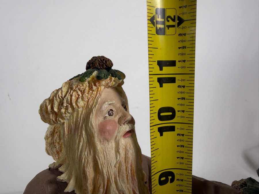 Vintage 1983 Pioneer Santa Claus Limited Edition of 10,000 Figurine from the Duncan Royale 'History of Santa Claus' Collection 11.5H with Original Box [Photo 5]