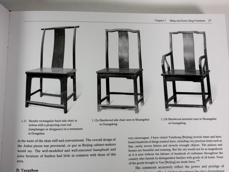 Two-volume Set Hardcover Books Titled Connoisseurship of Chinese Furniture: Ming and Early Qing Dynasties by Wang Shixiang [Photo 8]