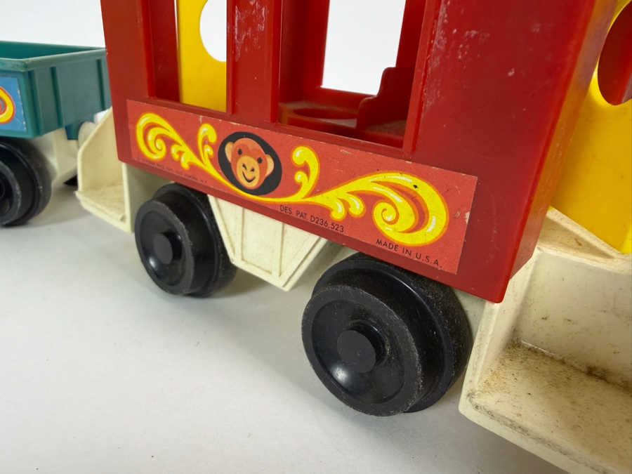 Just Added - Vintage 1973 Fisher-Price Little People Play Family Circus Train #991 [Photo 6]