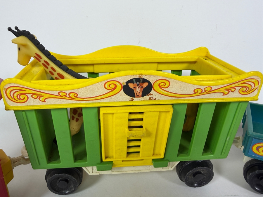 Just Added - Vintage 1973 Fisher-Price Little People Play Family Circus Train #991 [Photo 4]