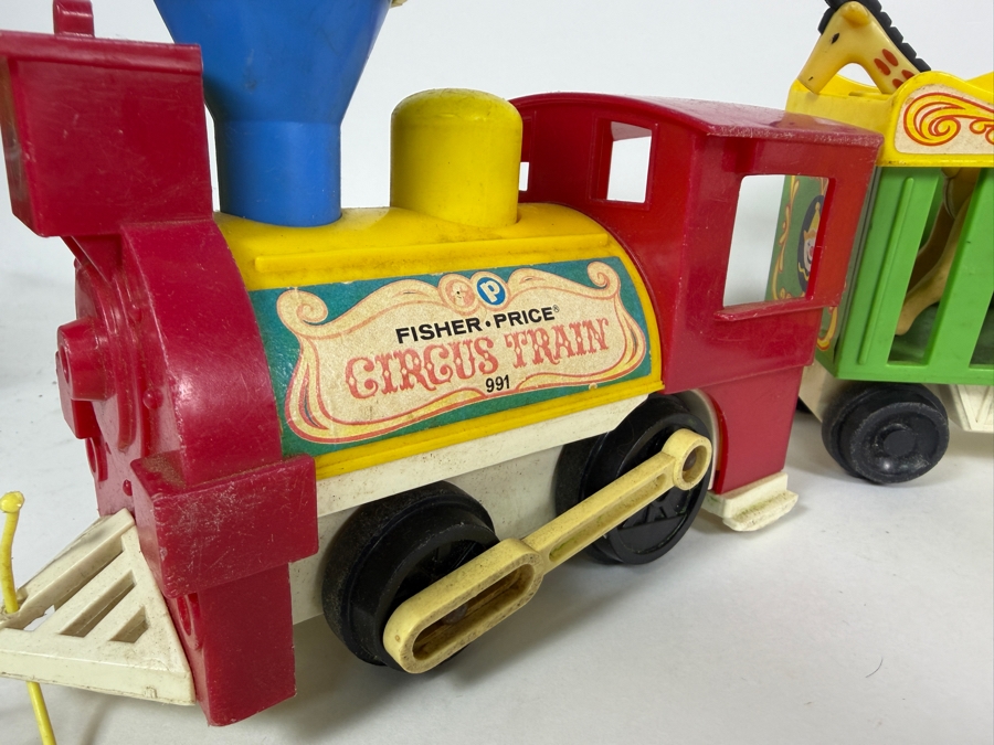 Just Added - Vintage 1973 Fisher-Price Little People Play Family Circus Train #991 [Photo 3]