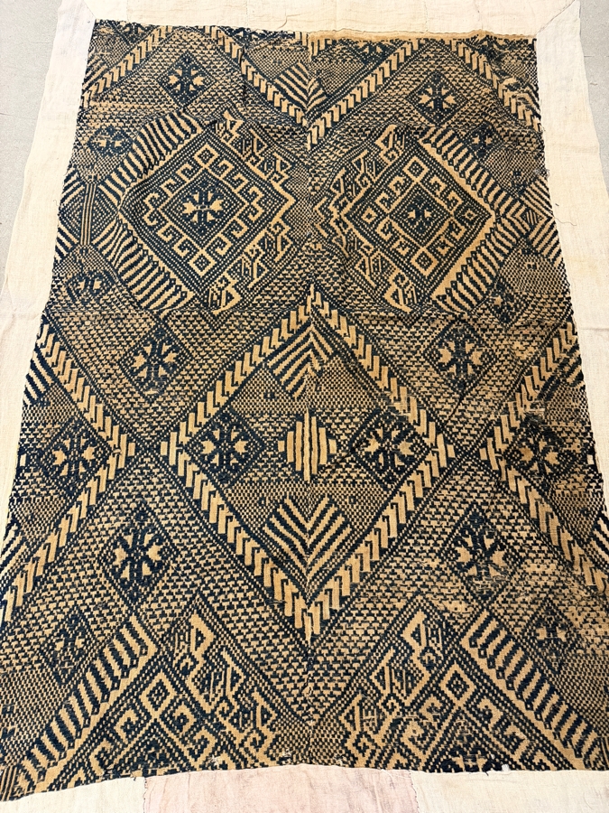 Vintage Handwoven Laotian Textile 41 X 61 [Photo 2]