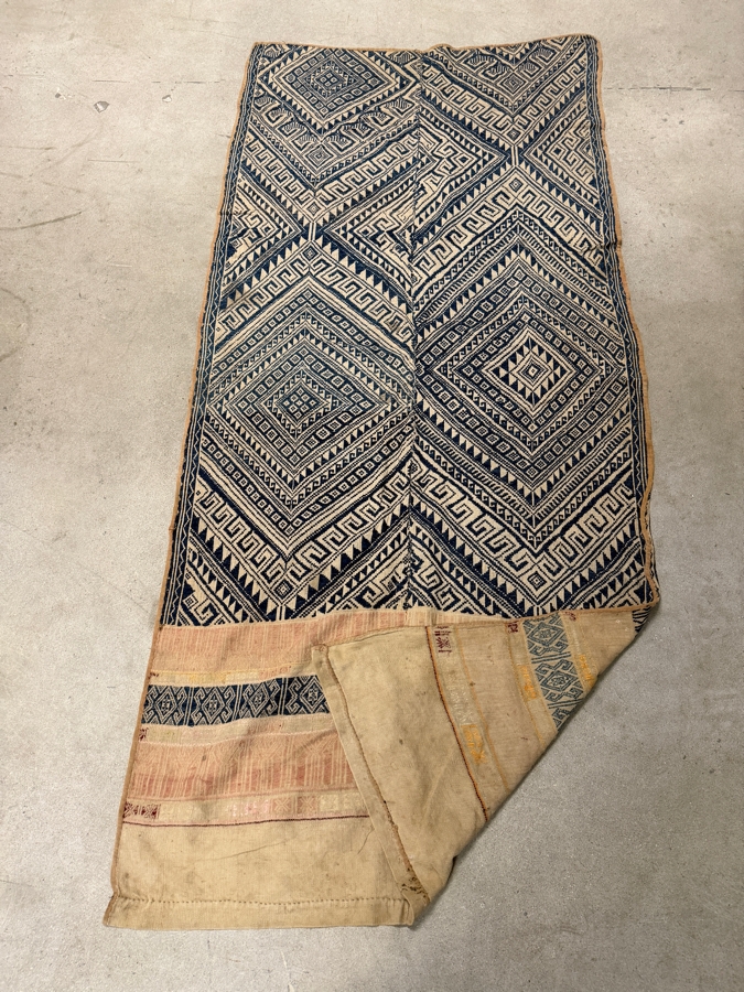 Vintage Handwoven Laotian Textile 32 X 71 [Photo 4]
