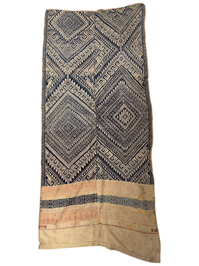 Vintage Handwoven Laotian Textile 32 X 71