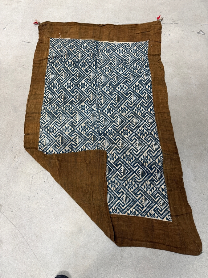 Vintage Handwoven Laotian Textile 33 X 56 [Photo 3]