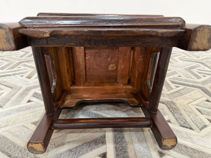 Antique Chinese Child's Side Chair 13W X 11D X 24H [Photo 9]