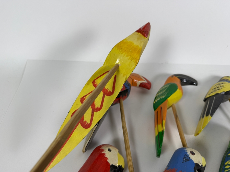 Collection Of Seven Vintage Hand Carved And Painted Wooden Tropical Bird Garden Stakes Featuring Parrots Macaws And Toucans Made In Philippines 27'L [Photo 8]