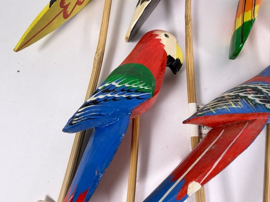 Collection Of Seven Vintage Hand Carved And Painted Wooden Tropical Bird Garden Stakes Featuring Parrots Macaws And Toucans Made In Philippines 27'L [Photo 3]
