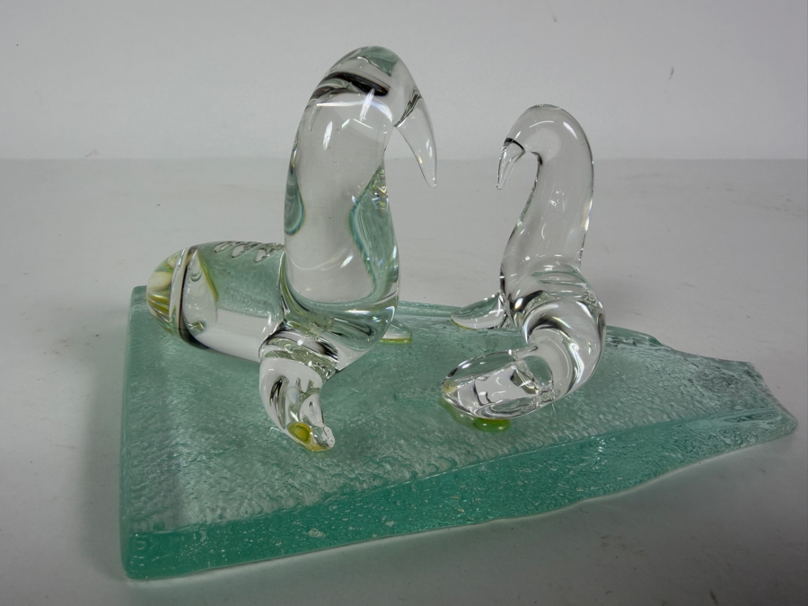 Vintage Canadian Mid-Century Modern Hand Blown Clear Art Glass Walrus Family Sculpture On Textured Ice Floe Base Handmade In Winnipeg Canada 7'W X 3'H [Photo 5]