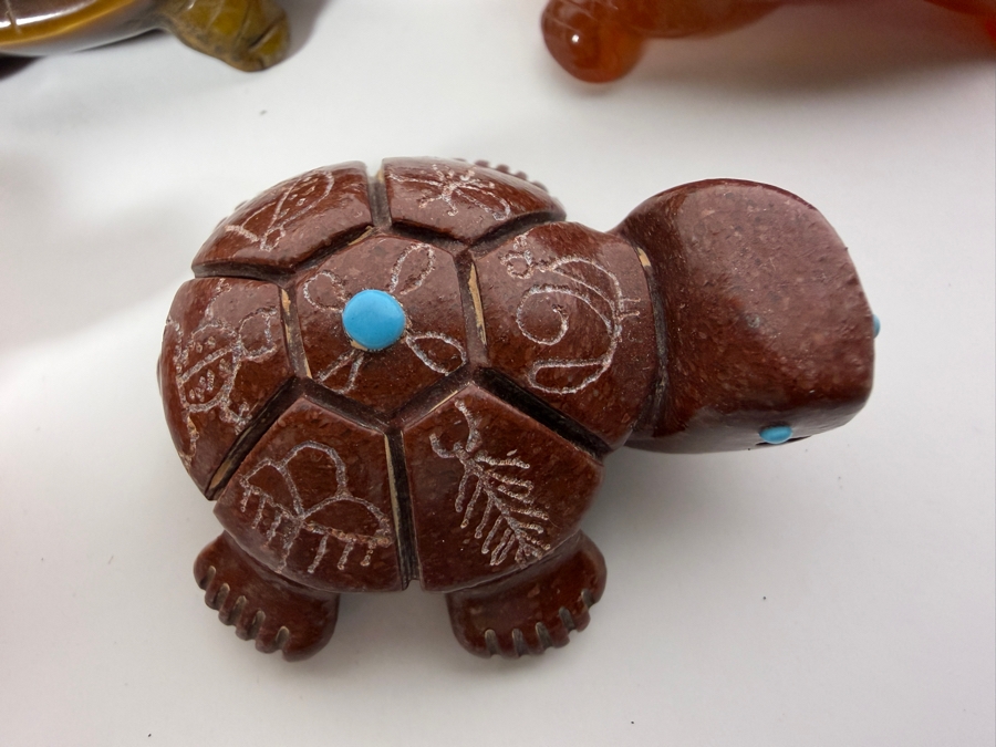 Collection Of Seven Vintage Hand Carved Semi Precious Stone And Mineral Figural Sea Turtle Sculptures Including Carnelian, Agate, Tiger Eye, Soapstone And Pipestone [Photo 3]