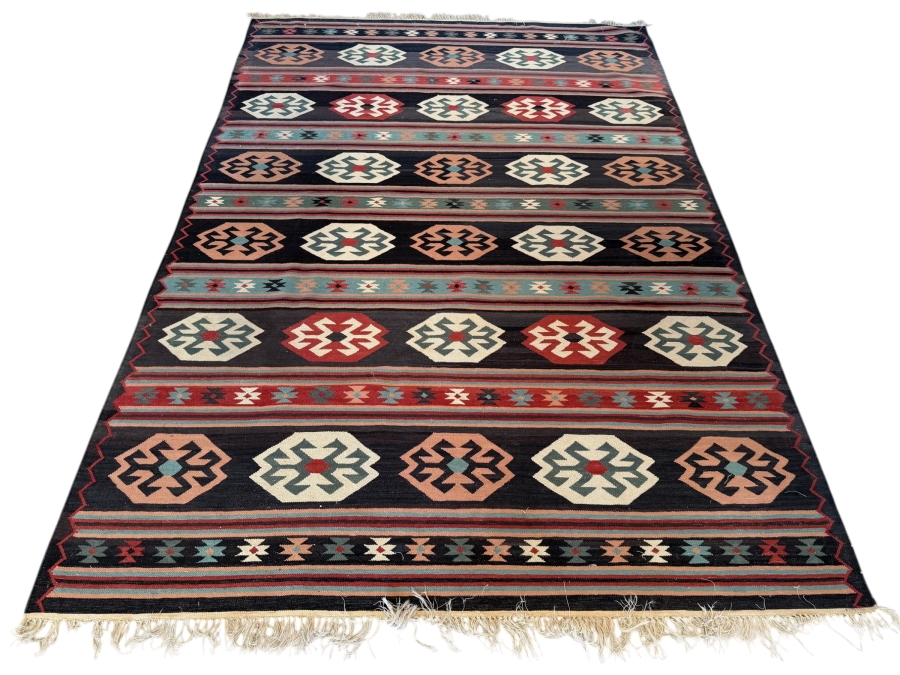 Large Vintage Turkish Kilim Area Rug 73' X 110'