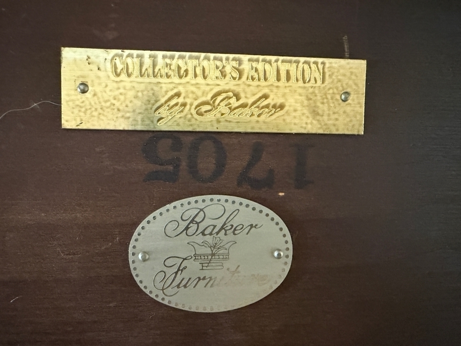 Collector's Edition by Baker Furniture Console Entry Table 54'W X 15'D X 27'H [Photo 6]