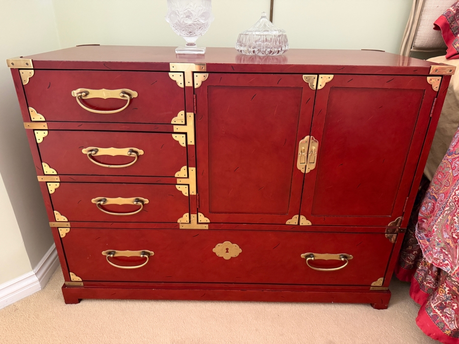 Century Furniture Hollywood Regency Chinoiserie Red Lacquered Campaign Commode Chest 40'W X 17'D X 29'H [Photo 10]