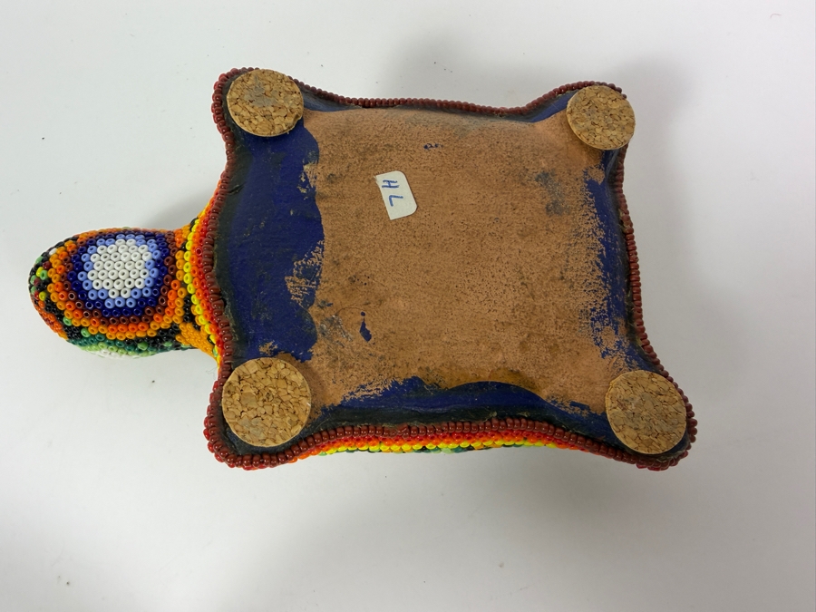 Mexican Wixárika Huichol Hand-Beaded Terracotta Turtle Lidded Trinket Box 5'L [Photo 7]