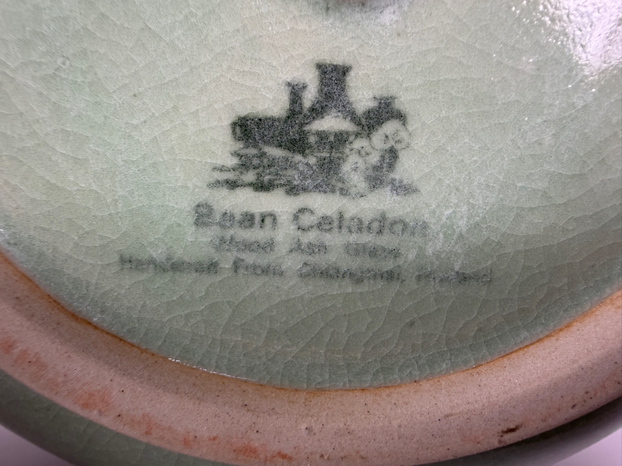 Just Added - Pair of Baan Celadon Ceramic Covered Bowls from Thailand 10W and 6W [Photo 10]