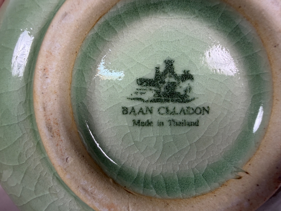 Just Added - Pair of Baan Celadon Ceramic Covered Bowls from Thailand 10W and 6W [Photo 11]
