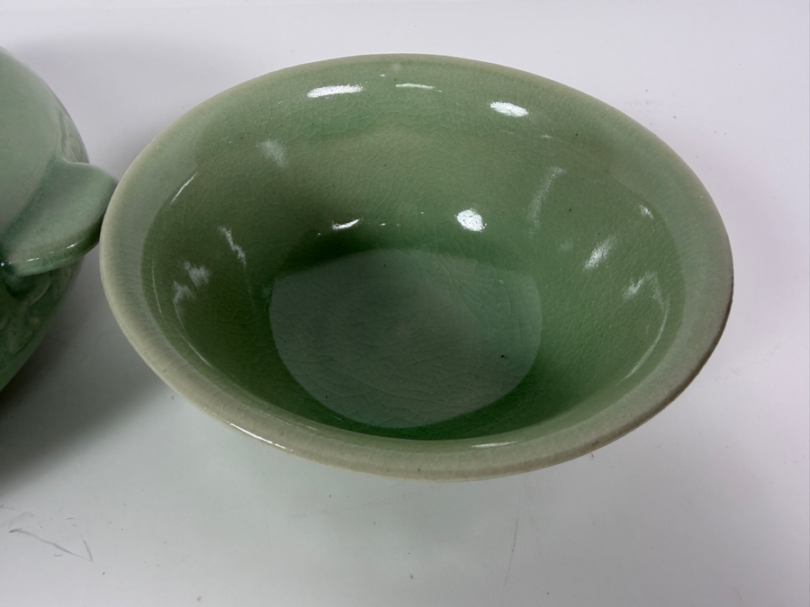 Just Added - Pair of Baan Celadon Ceramic Covered Bowls from Thailand 10W and 6W [Photo 8]