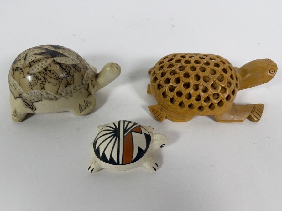 Three-Piece Assorted Southwestern Native American Pottery And Carved Wood Turtle Figurine Lot 2.5 - 5'L [Photo 2]