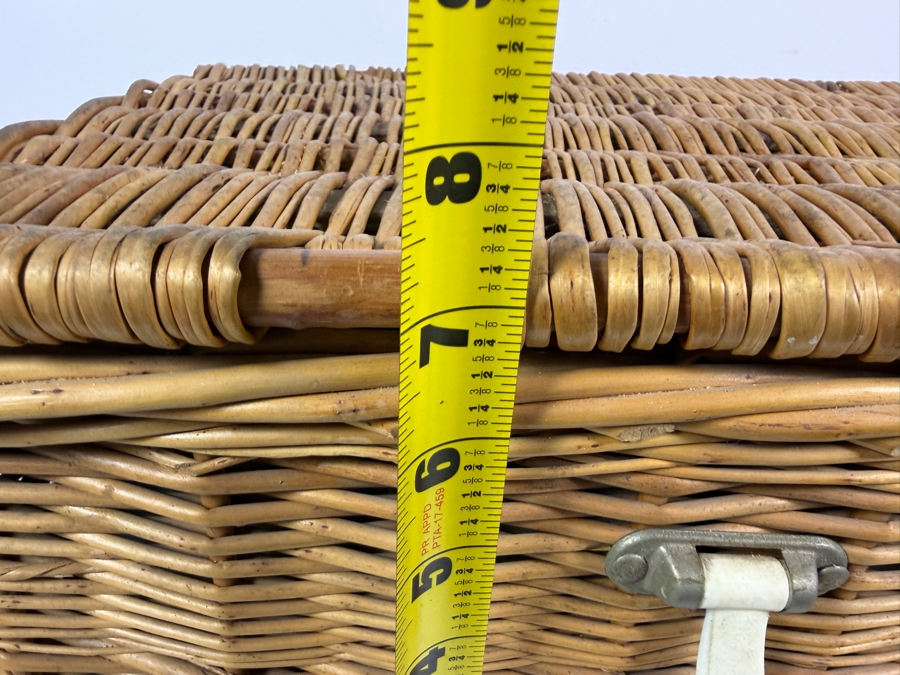Vintage 1950s Brexton Wicker Picnic Hamper Suite With Lily Of The Valley Pattern Porcelain 21' X 14' X 7' [Photo 12]