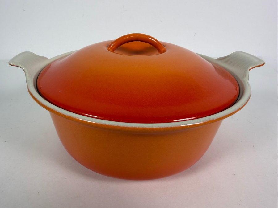 Vintage Descoware Belgium Flame Orange Enameled Cast Iron No. 24 Covered Round Casserole Dutch Oven 11'W X 6'H [Photo 2]