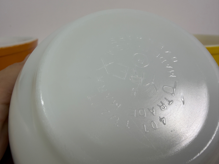 (3) Vintage Pyrex Mixing Bowls - Largest is 10.25'W [Photo 7]