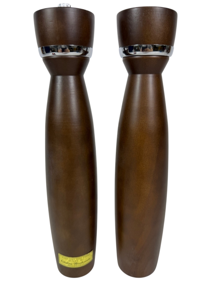 Vintage Mid-Century Modern Catalina Woodworkers Turn-Keyaki Wooden Salt Shaker And Pepper Mill Set 10.25'H
