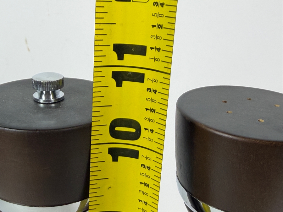 Vintage Mid-Century Modern Catalina Woodworkers Turn-Keyaki Wooden Salt Shaker And Pepper Mill Set 10.25'H [Photo 4]