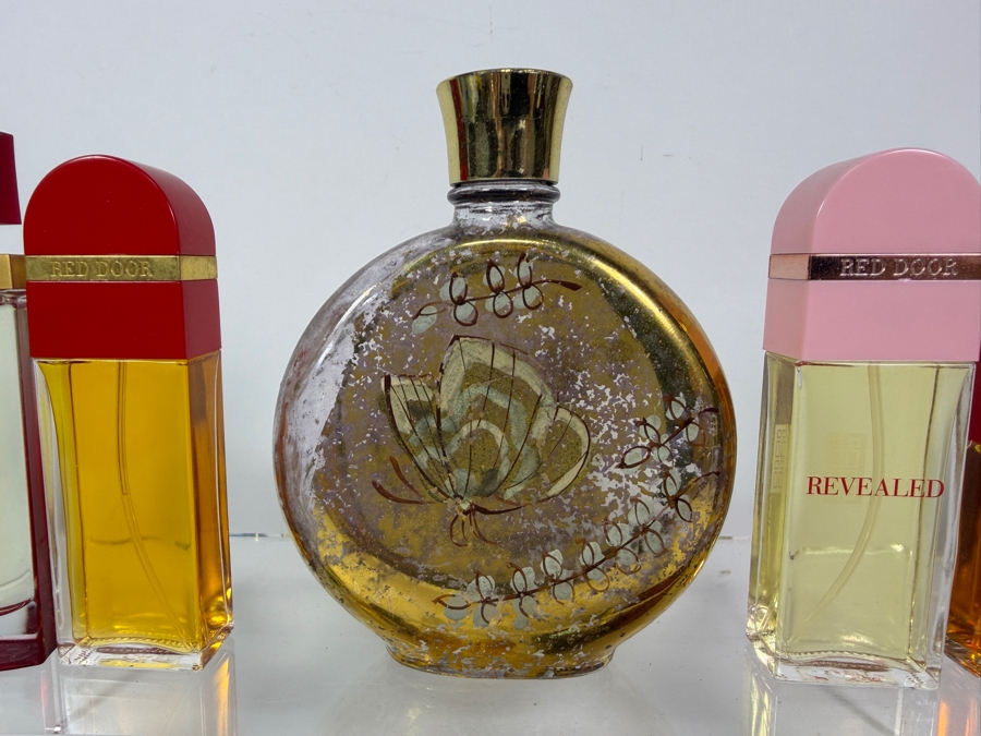 Vintage Estate Lot of Fourteen Assorted Commercial Women Fragrance and Miniature Perfume Bottles Including Elizabeth Arden Red Door True Love and Worth [Photo 7]