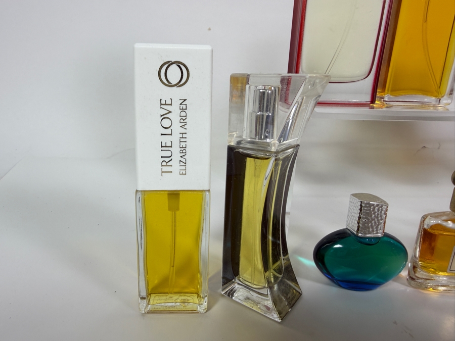 Vintage Estate Lot of Fourteen Assorted Commercial Women Fragrance and Miniature Perfume Bottles Including Elizabeth Arden Red Door True Love and Worth [Photo 9]