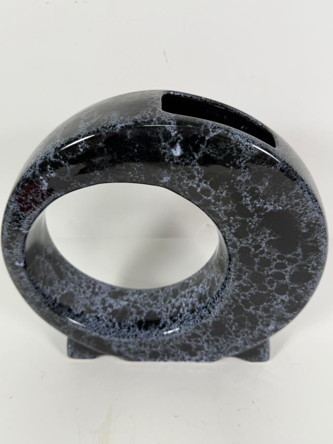 Vintage Mid Century Modern Black And White Spongeware Ceramic O Ring Donut Vase 10'W X 2'D X 10.5'H [Photo 4]