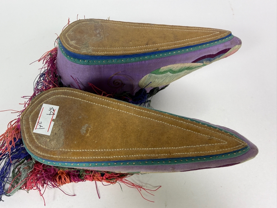 Just Added - Antique Chinese Qing Dynasty Lotus Shoes for Bound Feet 6.5'L [Photo 10]