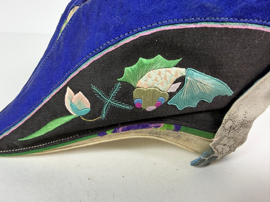 Just Added - Antique Chinese Qing Dynasty Lotus Shoes for Bound Feet 6'L [Photo 8]