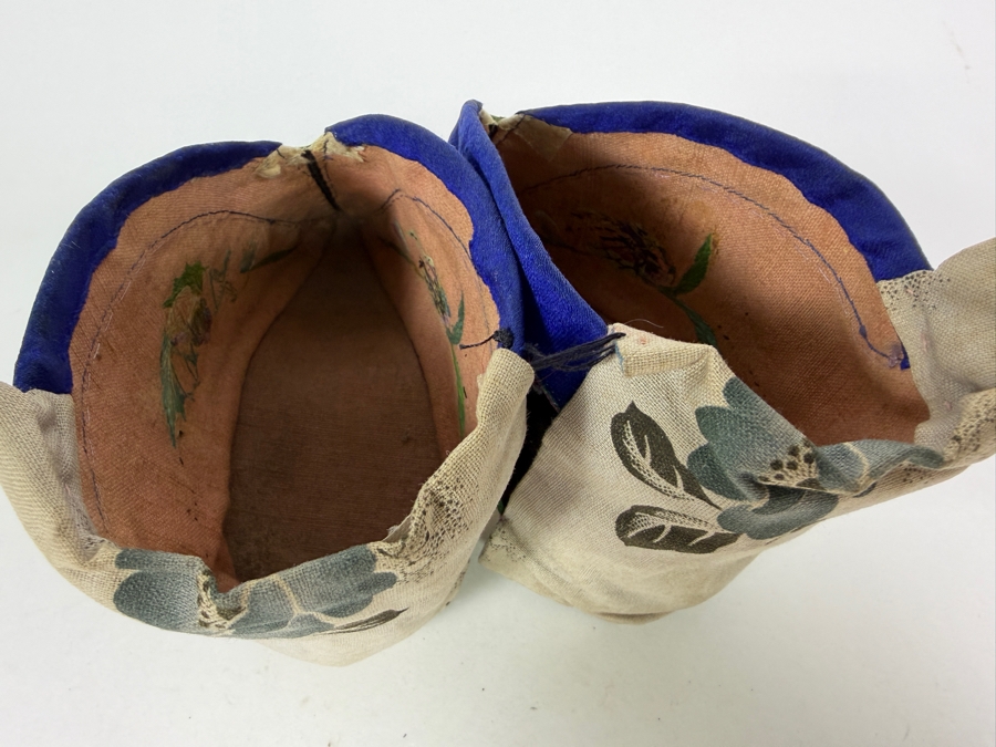 Just Added - Antique Chinese Qing Dynasty Lotus Shoes for Bound Feet 6'L [Photo 10]
