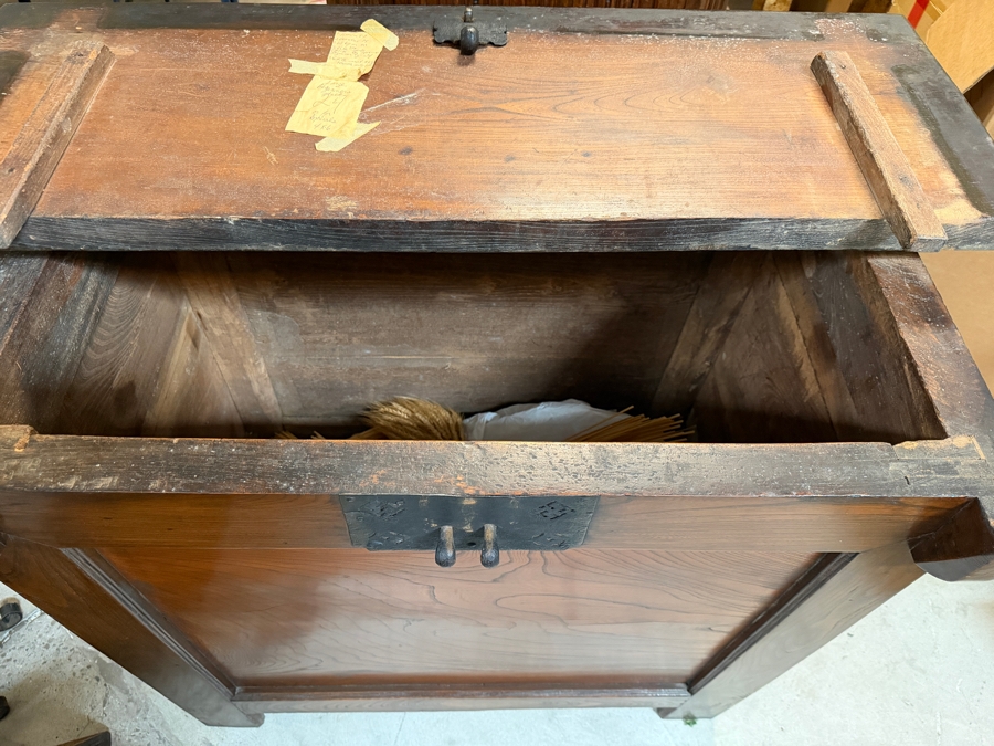 Just Added - Antique 19th Century Korean Elmwood Panel Rice Grain Storage Chest, Dwiju Originally In Bonhams Auction But Pulled By Our Client (O'Brien Collection of Asian Art) - Click To See Bonham Listing in Details Page - 44 X 28 X 40 Estimate $3k-$5k [Photo 9]