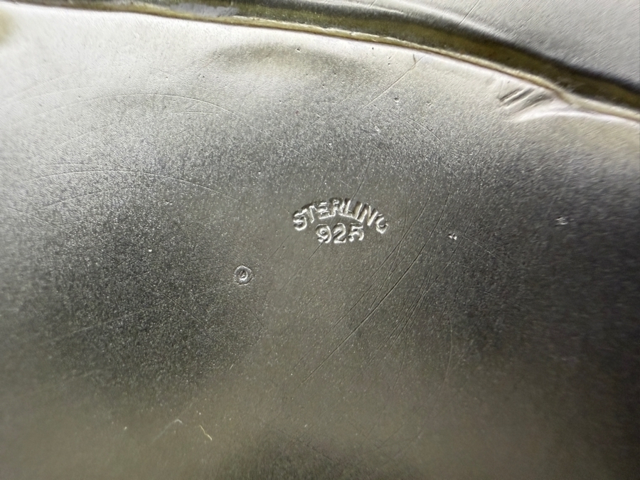 Stunning Antique American Art Nouveau Sterling Silver Dish Featuring a Repousse Floral Design 7.25W X 5.25D X 1.5H 71.6g (Silver Melt Value $138) [Photo 7]