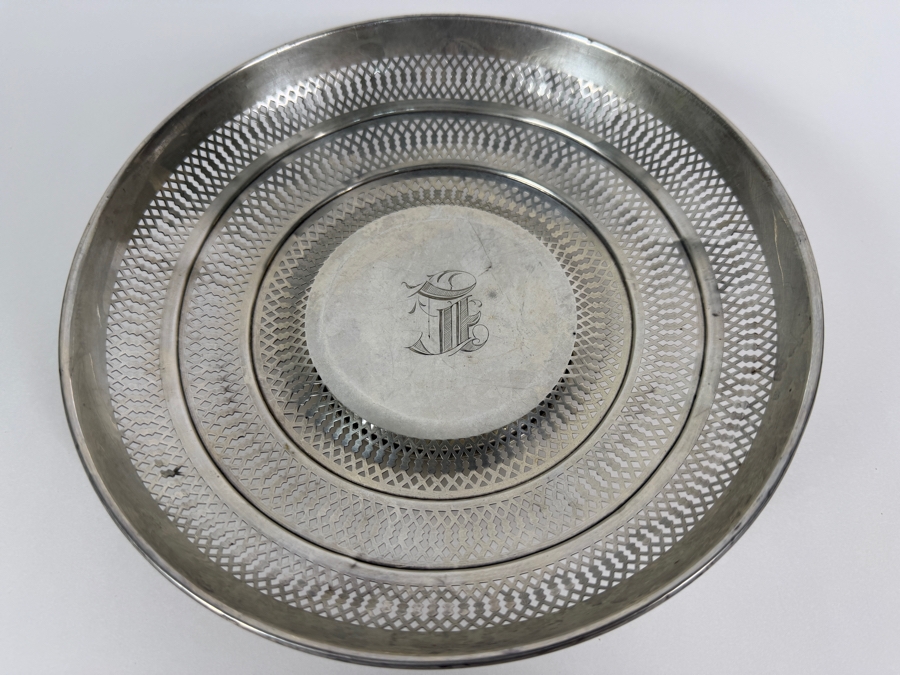 Sterling Silver Pierced Serving Plate by Sterling Silver Manufacturing Company 8.5'W 144.5g (Silver Melt Value $279) [Photo 3]