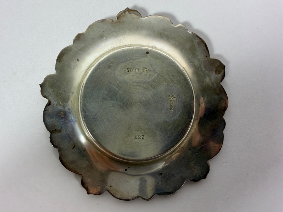 (6) Antique Sterling Silver Art Nouveau William B. Kerr & Co. of Newark, New Jersey Dishes 3 3/8'W 178.1g (Silver Melt Value $344) [Photo 7]