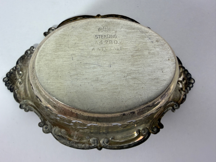 Antique Sterling Silver Adolph Newsalt (A. Newsalt) English Hallmarked Pierced Nut Dish 3.75W X 2.5D X 1.25H 25.6g (Silver Melt Value $49)
 [Photo 5]