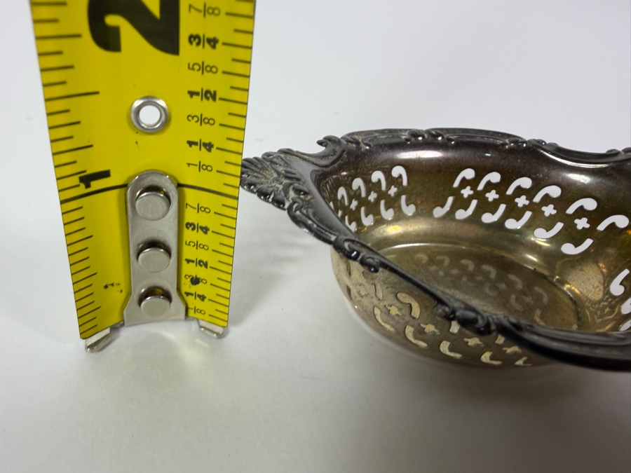 Antique Sterling Silver Adolph Newsalt (A. Newsalt) English Hallmarked Pierced Nut Dish 3.75W X 2.5D X 1.25H 25.6g (Silver Melt Value $49)
 [Photo 9]