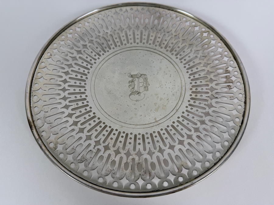 English Sterling Silver Pierced Serving Plate 9.5'W X 1'H 305.3g (Silver Melt Value $590) [Photo 2]
